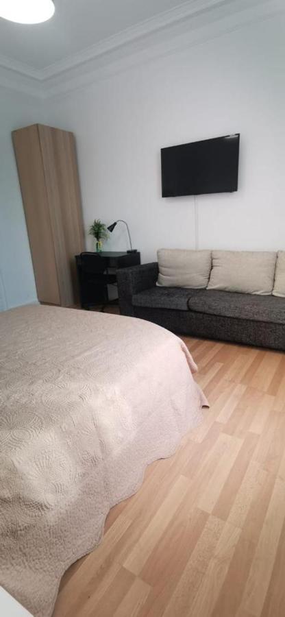 Rooms Tetu Barcelona Exteriör bild