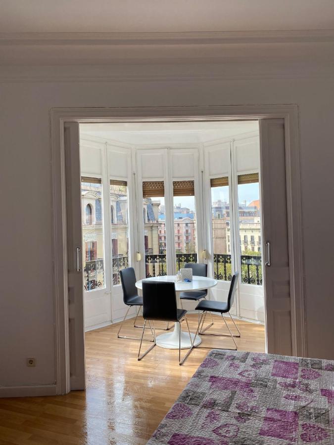 Rooms Tetu Barcelona Exteriör bild