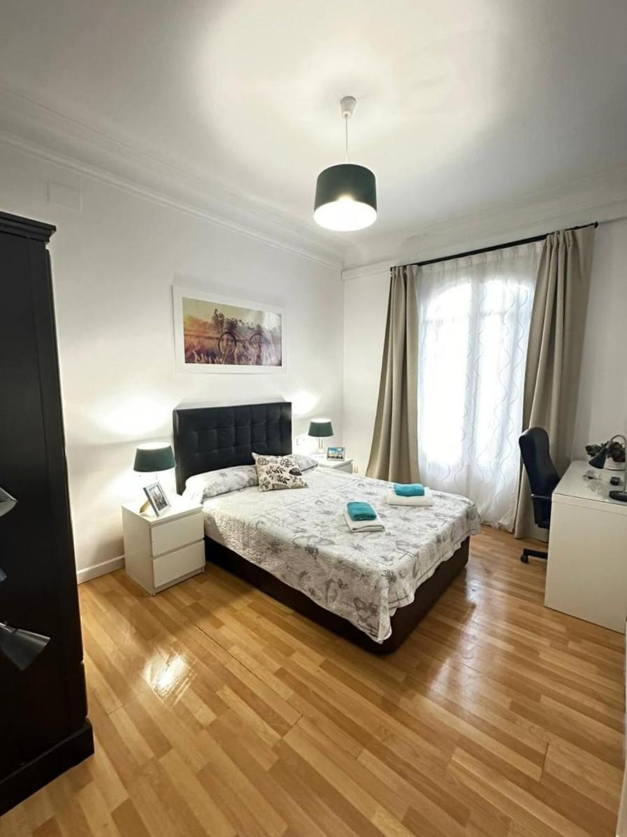 Rooms Tetu Barcelona Exteriör bild