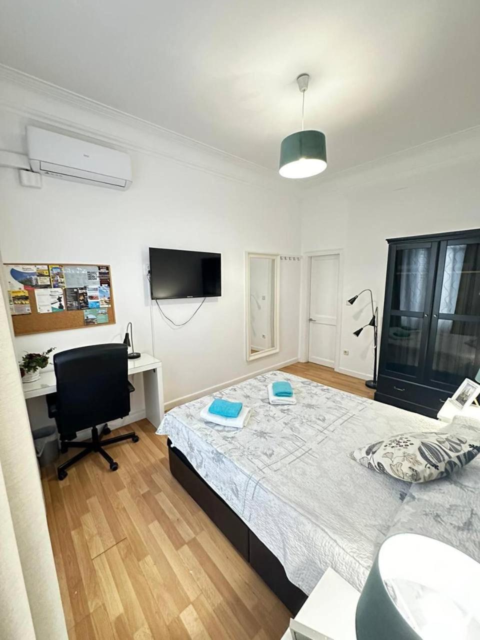 Rooms Tetu Barcelona Exteriör bild