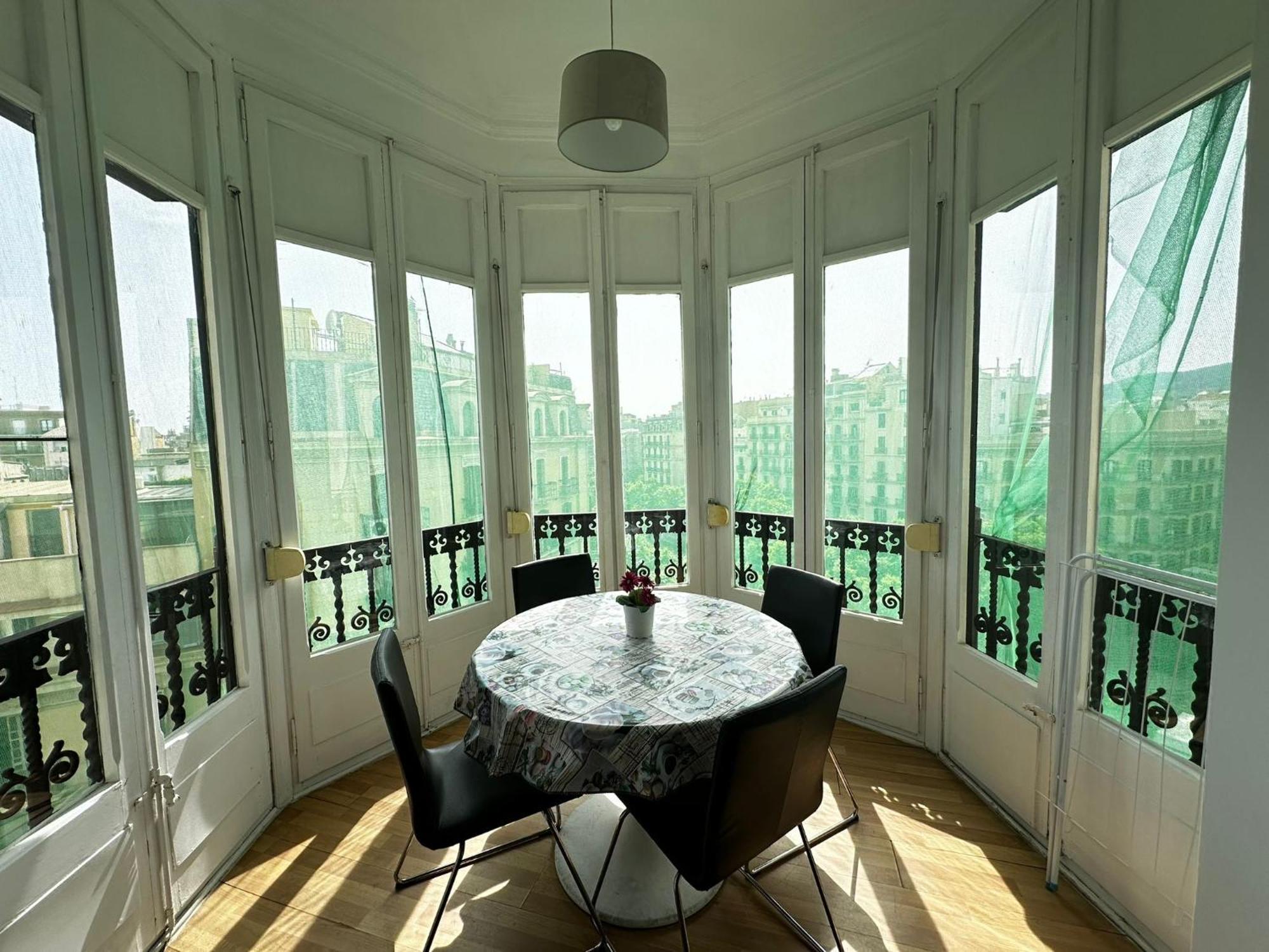 Rooms Tetu Barcelona Exteriör bild